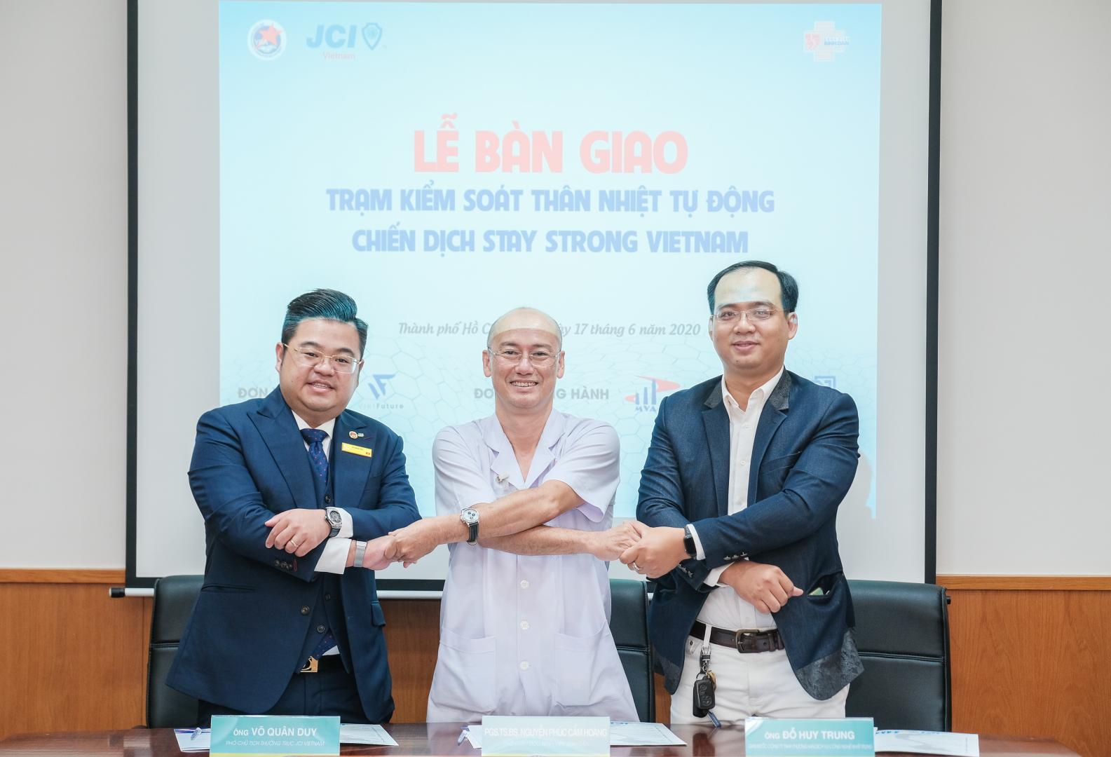 2020 1706 Lễ ký kết-98