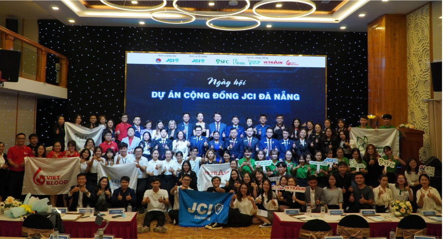 Lần đầu tiên tổ chức Ngày hội dự án cộng đồng