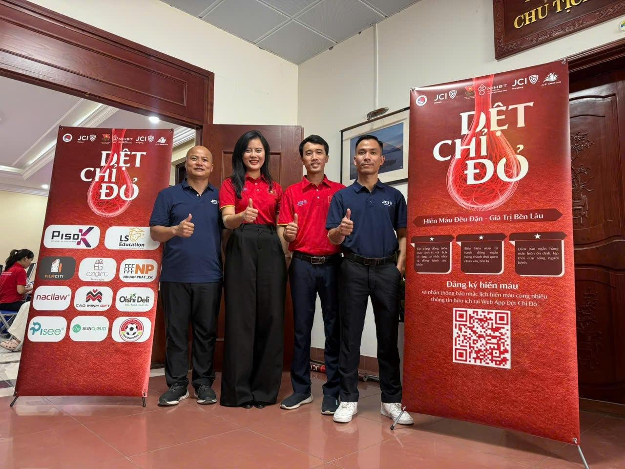 Dự án hiến máu Dệt Chỉ Đỏ JCI Thăng Long