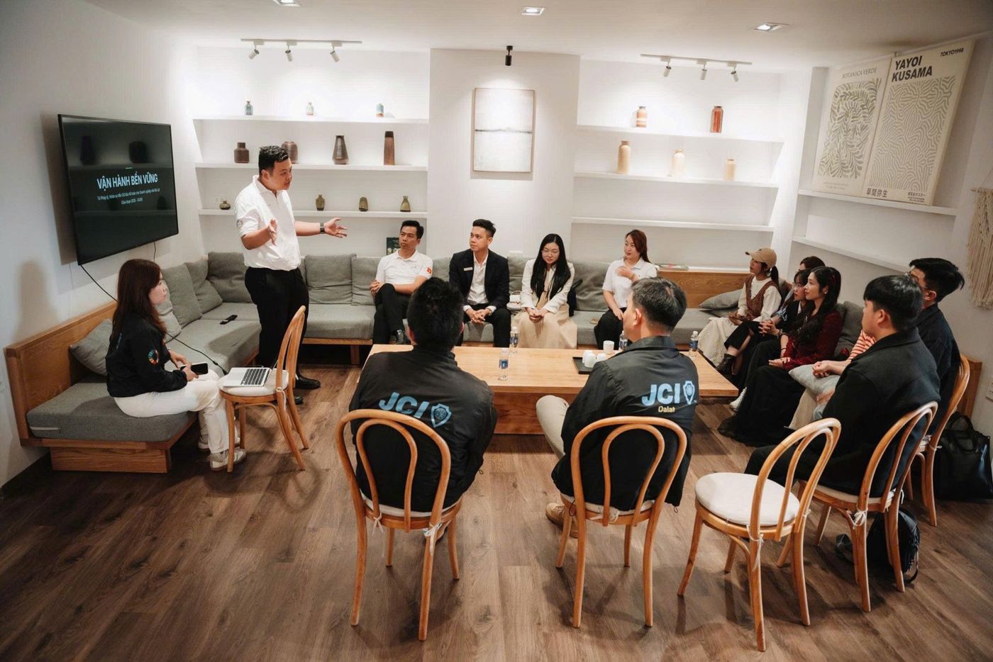 Thành viên JCI Dalat thăm doanh nghiệp thành viên