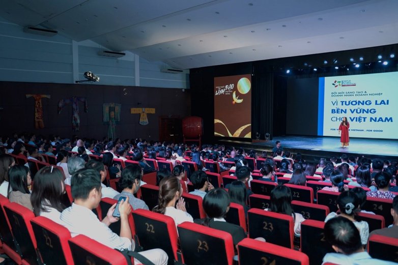 Hội trường talkshow Minh Triết Lãnh Đạo Phương Đông